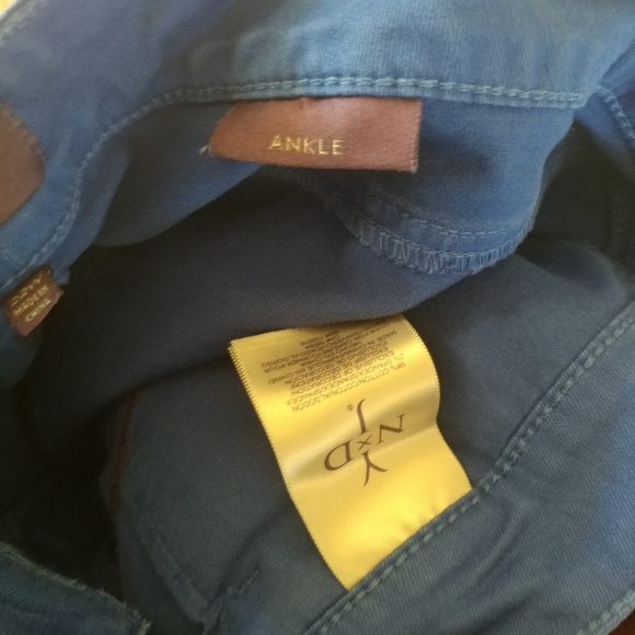 NYDJ bright Blue Ankle Jeans size 22W - Picture 2 of 7